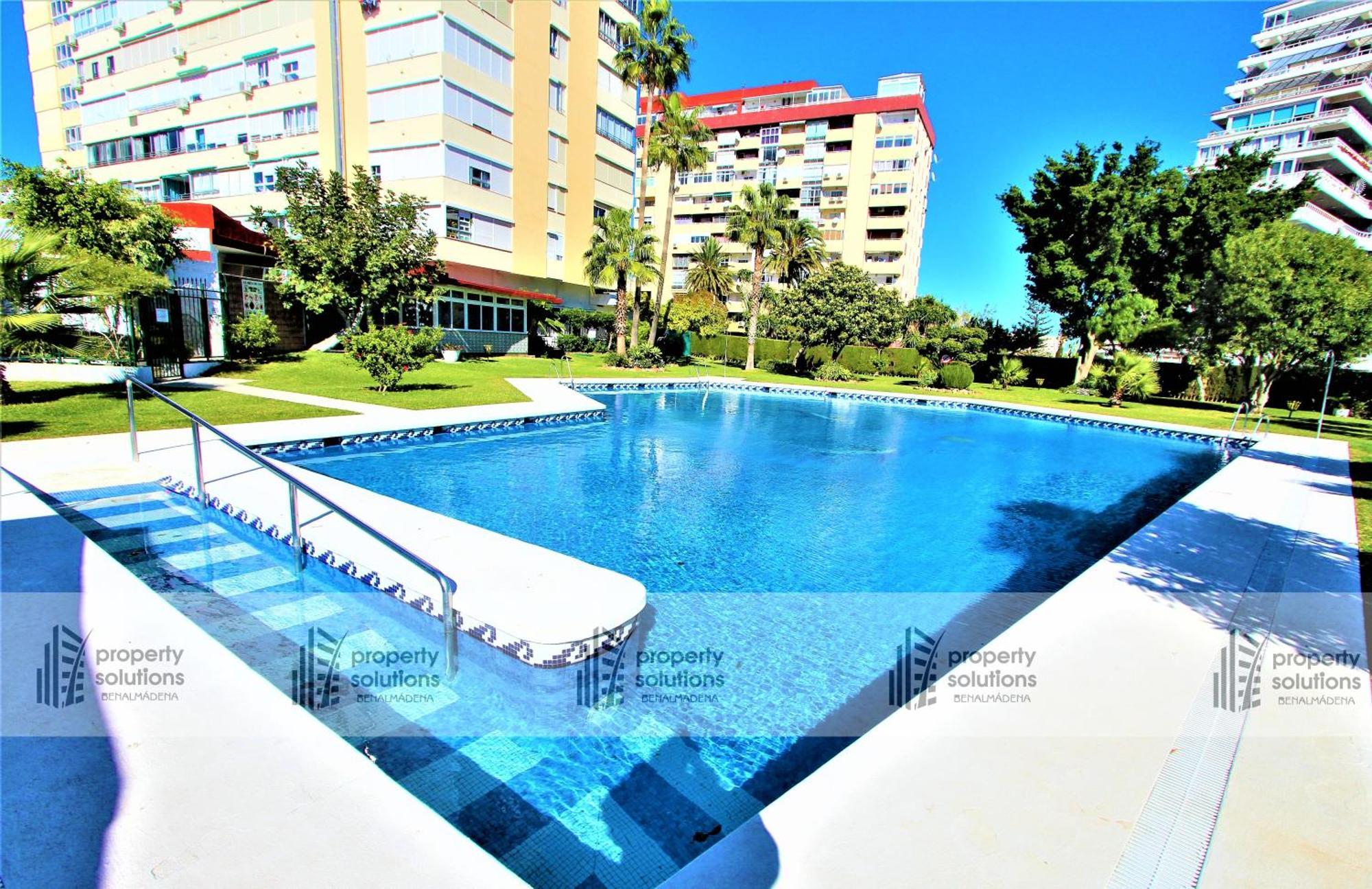 Delta Del Sur Apartamentos - Cerca De Tren, Restaurantes, Tiendas - Playa A 8 Min Caminando 베날마데나코스타 외부 사진